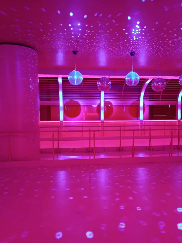 Color Hotel, Roller Room. Foto di Grazia Merelli